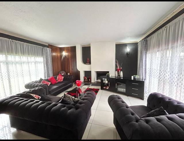 4 BEDROOM HOUSE FOR SALE IN FERRYVALE